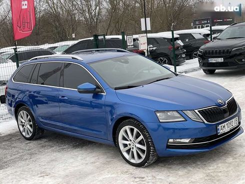 Skoda Octavia 2019 - фото 7