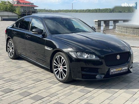 Jaguar XF 2016 - фото 20