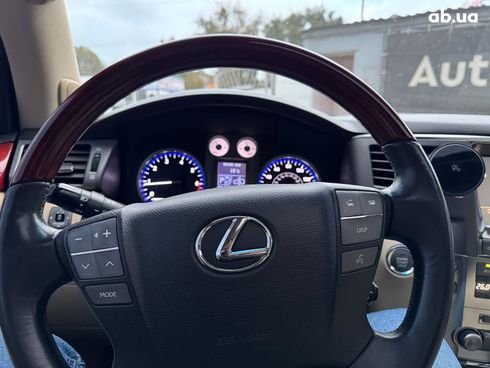 Lexus LX 2008 черный - фото 23