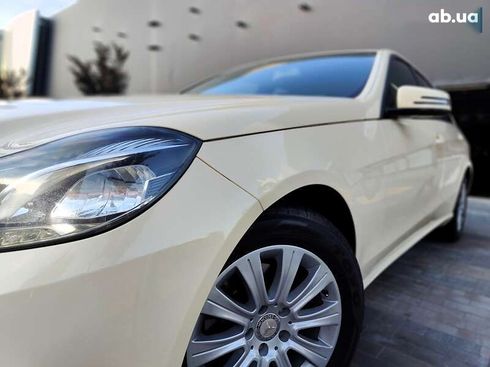 Mercedes-Benz E-Класс 2013 - фото 2