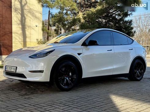 Tesla Model Y 2022 - фото 3