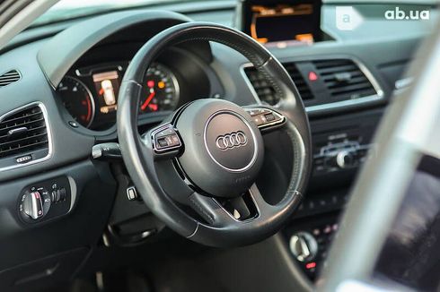 Audi Q3 2013 - фото 12