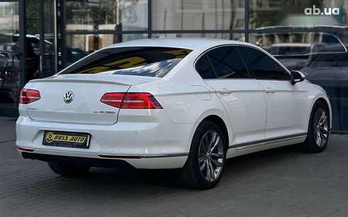 Volkswagen Passat 2016 - фото 6