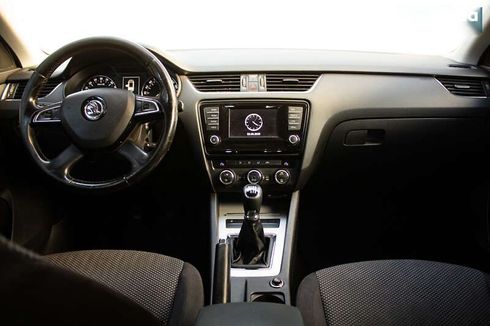 Skoda Octavia 2015 - фото 11