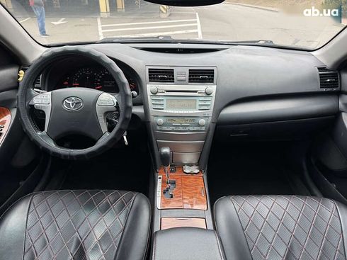 Toyota Camry 2008 - фото 29