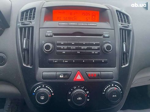 Kia Cee'd 2008 - фото 20