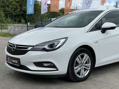 Opel Astra 2019 - фото 4