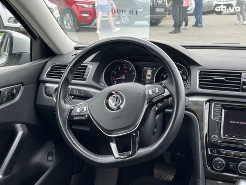 Volkswagen passat b8 2018 серый - фото 23