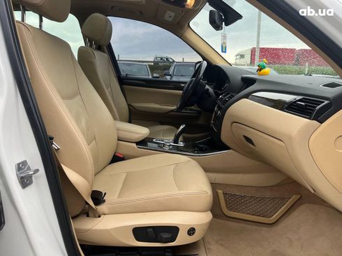 BMW X3 2013 белый - фото 9