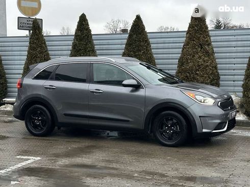 Kia Niro 2018 - фото 9