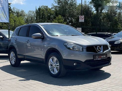 Nissan Qashqai 2011 - фото 9