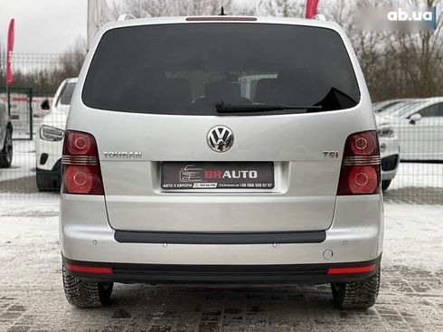 Volkswagen Touran 2008 - фото 17