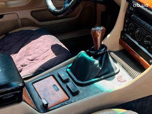 BMW 7 серия 1994 красный - фото 6