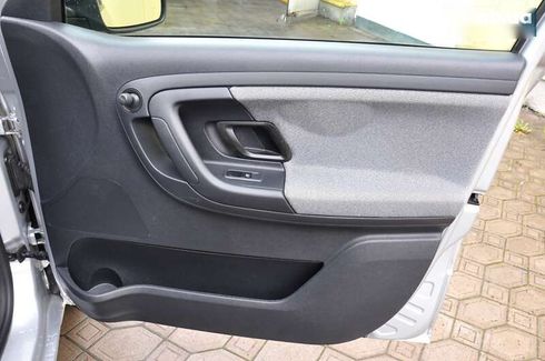 Skoda Fabia 2011 - фото 26