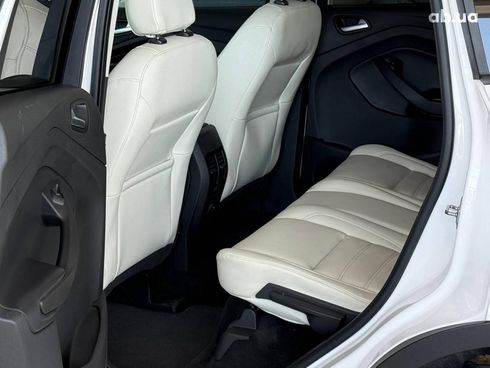 Ford Escape 2018 белый - фото 21