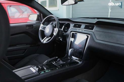 Ford Mustang 2012 - фото 12