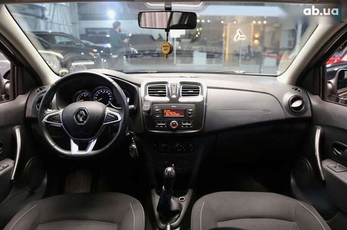 Renault Sandero 2019 - фото 14