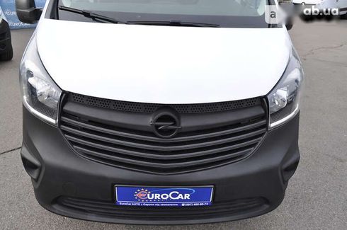 Opel Vivaro 2017 - фото 11