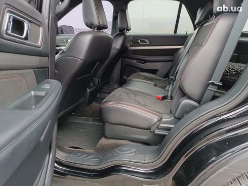 Ford Explorer 2018 черный - фото 45