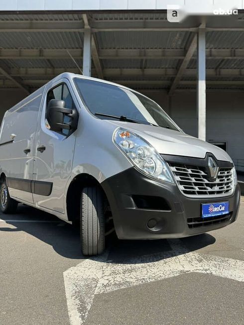 Renault Master 2019 - фото 21