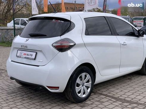 Renault Zoe 2020 - фото 16