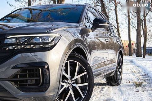 Volkswagen Touareg 2019 - фото 7
