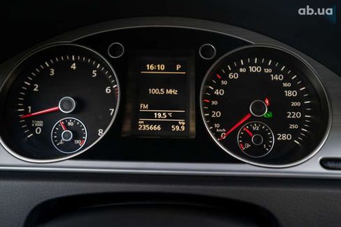 Volkswagen Passat CC 2012 - фото 25