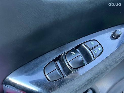 Nissan Leaf 2016 черный - фото 15