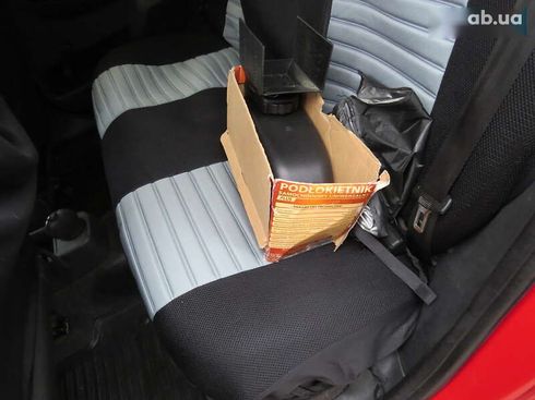 Skoda Fabia 2011 - фото 12