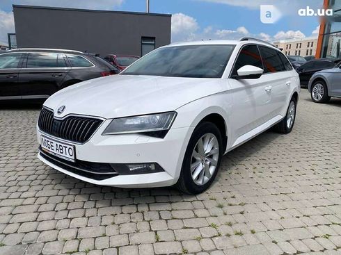 Skoda Superb 2019 - фото 2