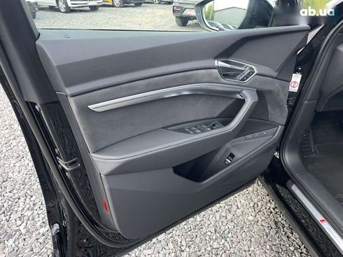 Audi E-Tron 2021 - фото 12