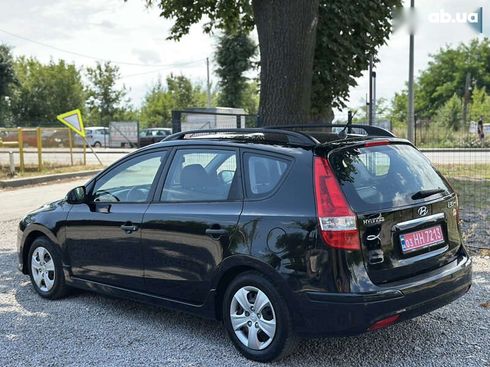 Hyundai i30 2011 - фото 21