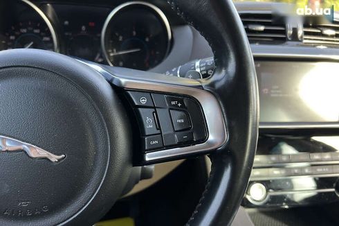 Jaguar F-Pace 2017 - фото 12