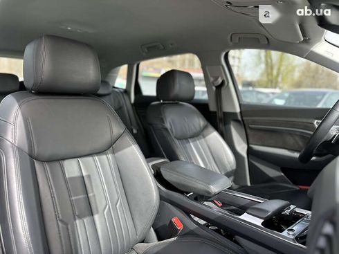 Audi E-Tron 2020 - фото 21