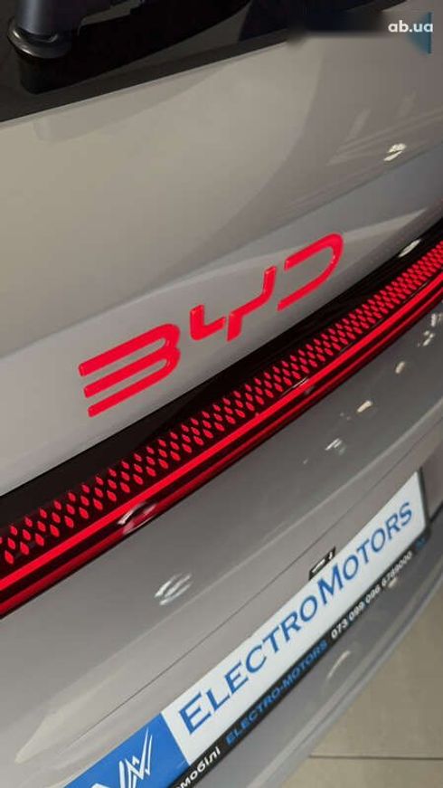 BYD Song Plus 2025 - фото 21