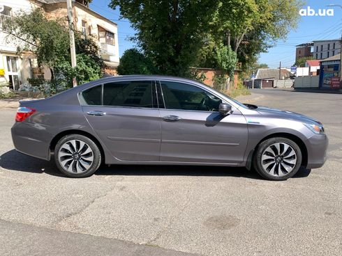 Honda Accord 2015 серый - фото 4