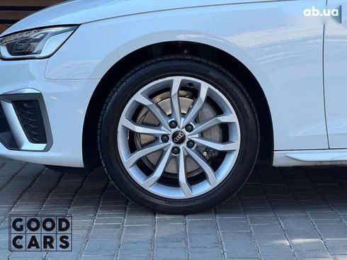 Audi A4 2021 - фото 11