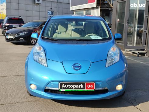 Nissan Leaf 2011 синий - фото 2