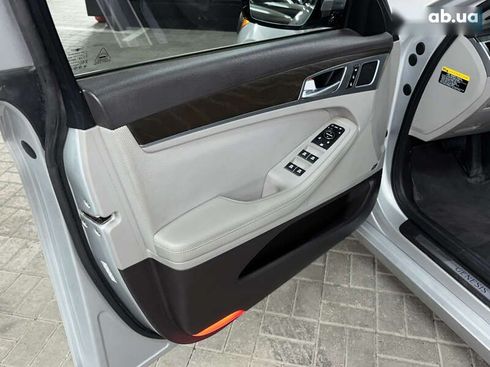 Genesis G80 2016 - фото 26