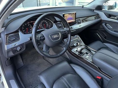 Audi A8 2011 - фото 18