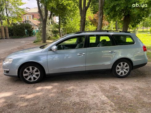 Volkswagen passat b6 2008 синий - фото 12