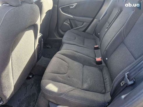 Volvo V40 2014 - фото 28