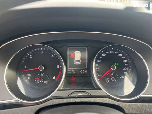 Volkswagen Passat 2016 - фото 10