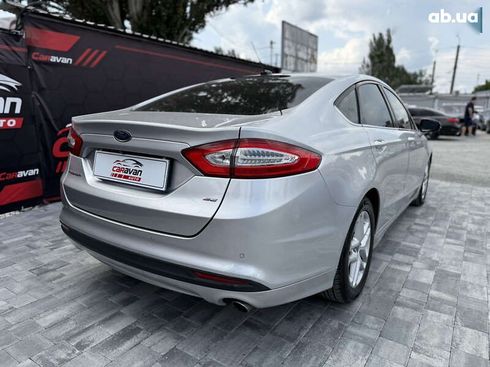 Ford Fusion 2016 - фото 12
