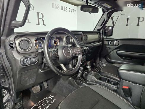 Jeep Wrangler 2021 - фото 20