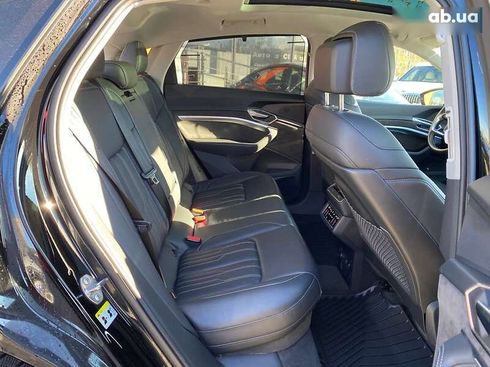 Audi E-Tron 2020 - фото 25