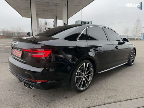 Audi S4 2018 - фото 7