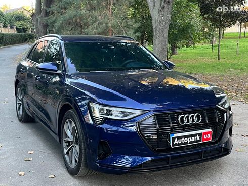 Audi E-Tron 2021 синий - фото 3