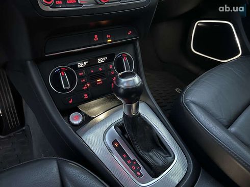 Audi Q3 2017 - фото 24