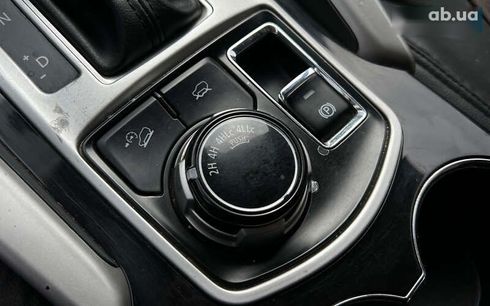 Mitsubishi Pajero Sport 2017 - фото 16